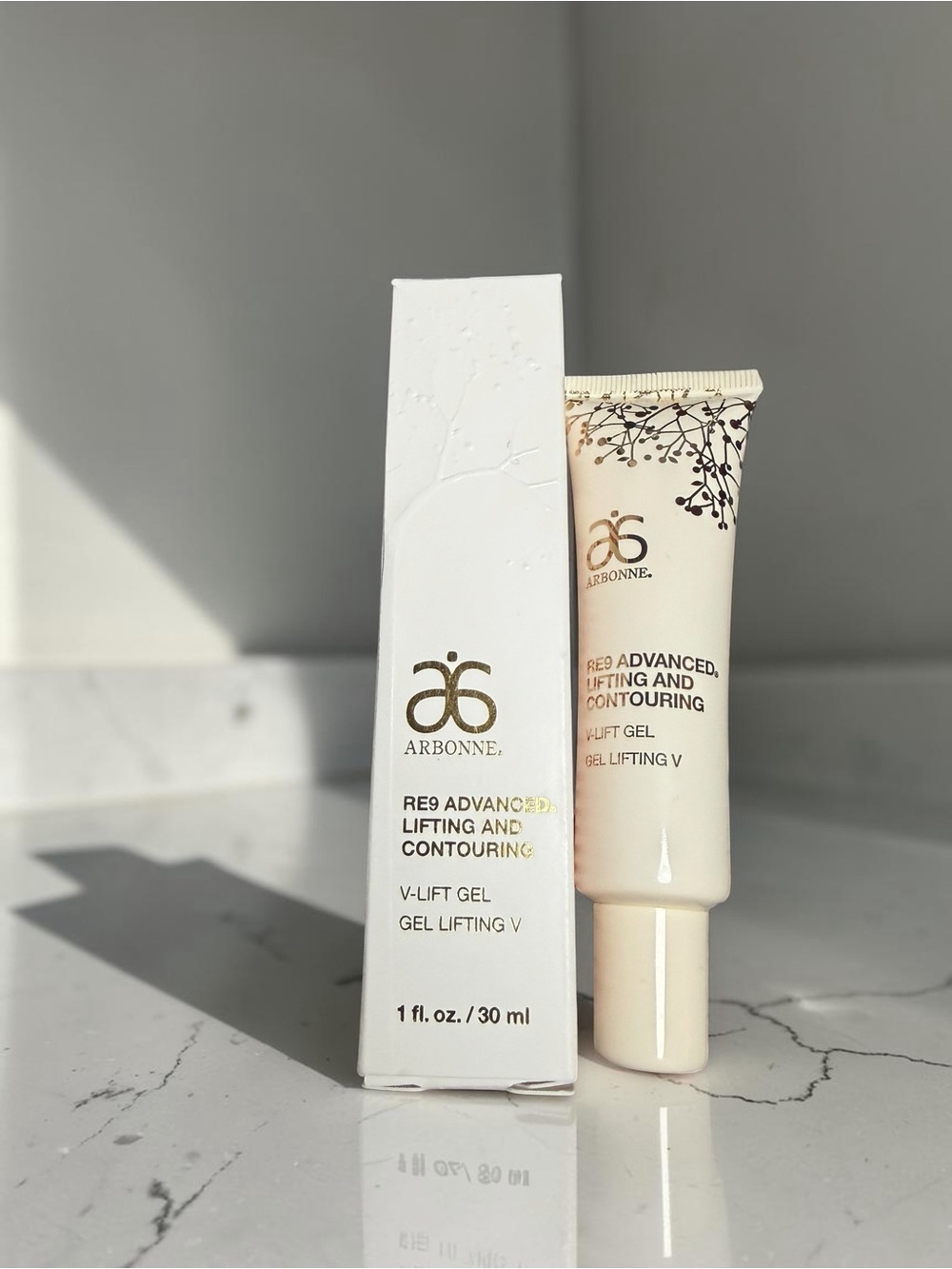 Arbonne RE9 Advanced V-Lift Gel
